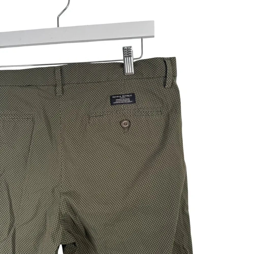 Banana Republic Mason Chino Summerweight Pants Green Printed Ofice Mens 32x30